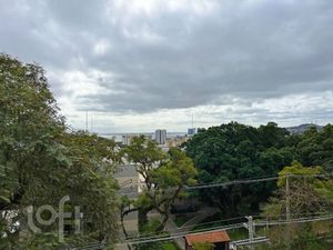 Image 40 - 889942