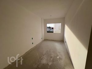 Image 6 - 889947