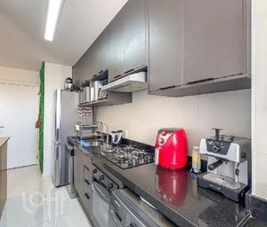 Image 6 - 889974
