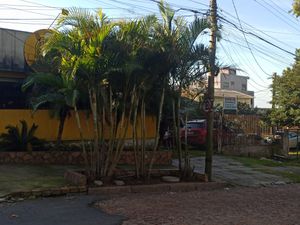 Image 2 - 889991