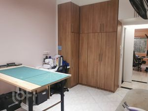 Image 2 - 889997