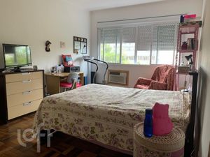 Image 11 - 890004