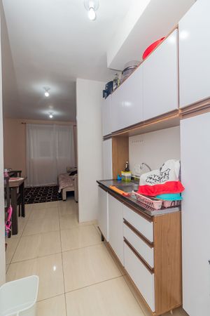 Image 7 - 890015