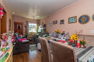 Image 3 - 890019