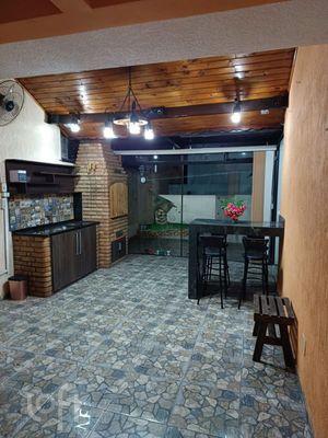 Image 7 - 890024