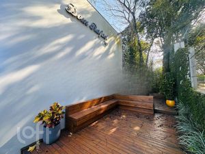 Image 37 - 890044