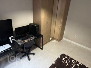 Image 8 - 890048