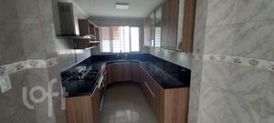 Image 7 - 890057