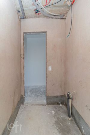 Image 23 - 890061
