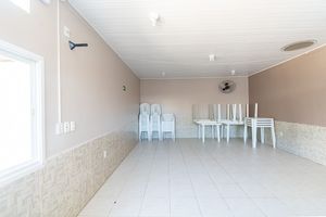 Image 13 - 890079