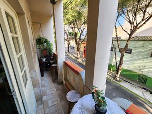Image 4 - 890083