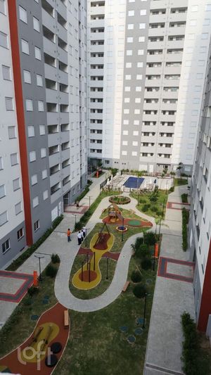 Image 5 - 890095