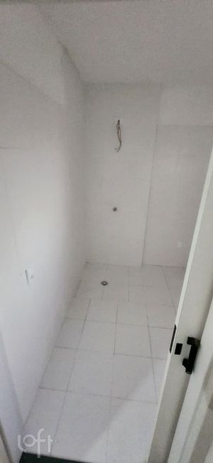 Image 10 - 890099