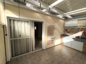 Image 17 - 890114