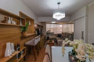 Image 9 - 890119