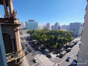 Image 27 - 890127