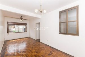 Image 33 - 890129