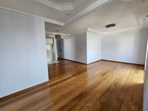 Image 7 - 890164