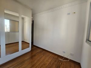 Image 38 - 890164