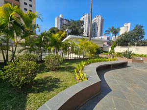 Image 109 - 890164