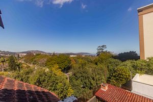 Image 62 - 890198