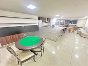 Image 13 - 890213