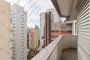 Image 26 - 890225