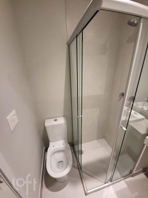 Image 19 - 890255