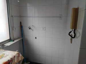 Image 5 - 890264