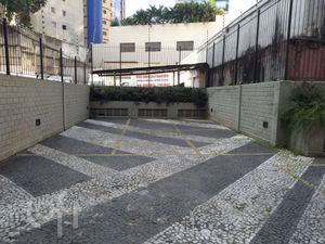 Image 14 - 890264