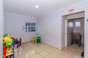 Image 33 - 890268
