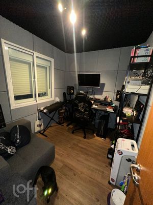 Image 17 - 890272