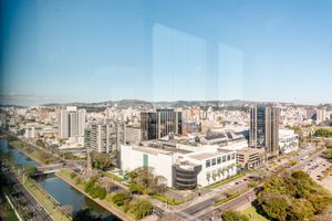 Image 16 - 890277