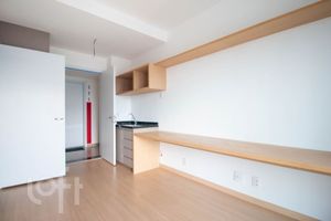 Image 3 - 890278