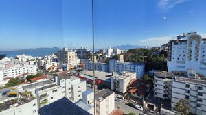 Image 1 - 890279