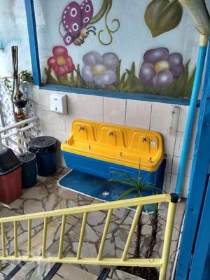 Image 8 - 890292