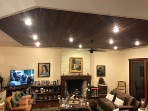 Image 3 - 890339