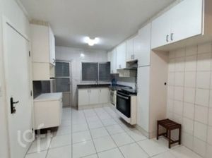 Image 3 - 890346