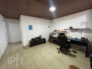 Image 29 - 890363