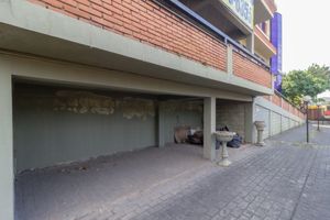 Image 92 - 890394