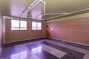 Image 35 - 890394