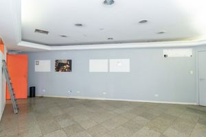 Image 56 - 890394
