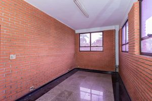 Image 67 - 890394
