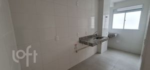 Image 4 - 890402