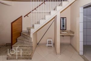Image 39 - 890417