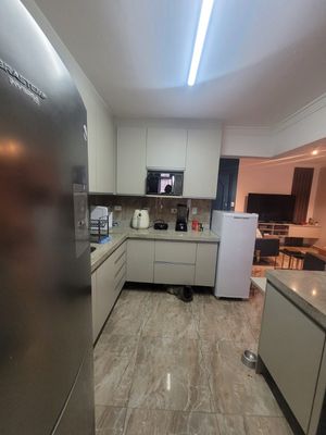 Image 3 - 890419