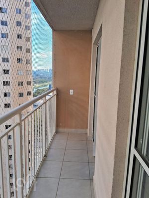 Image 1 - 890423