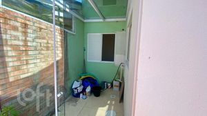 Image 11 - 890424