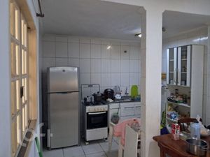 Image 2 - 890426