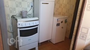 Image 12 - 890429